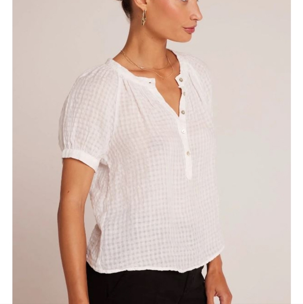Bella Dahl Medium white top